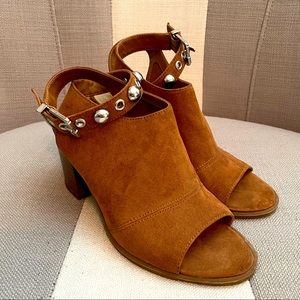 Circus by Sam Edelman Suede Sandals Size 6.5